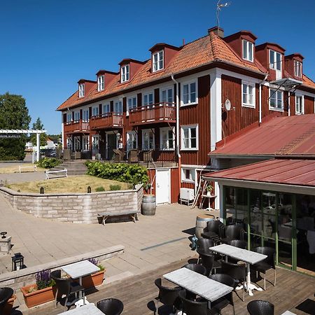 Smalandsgarden Hotel Granna Ngoại thất bức ảnh
