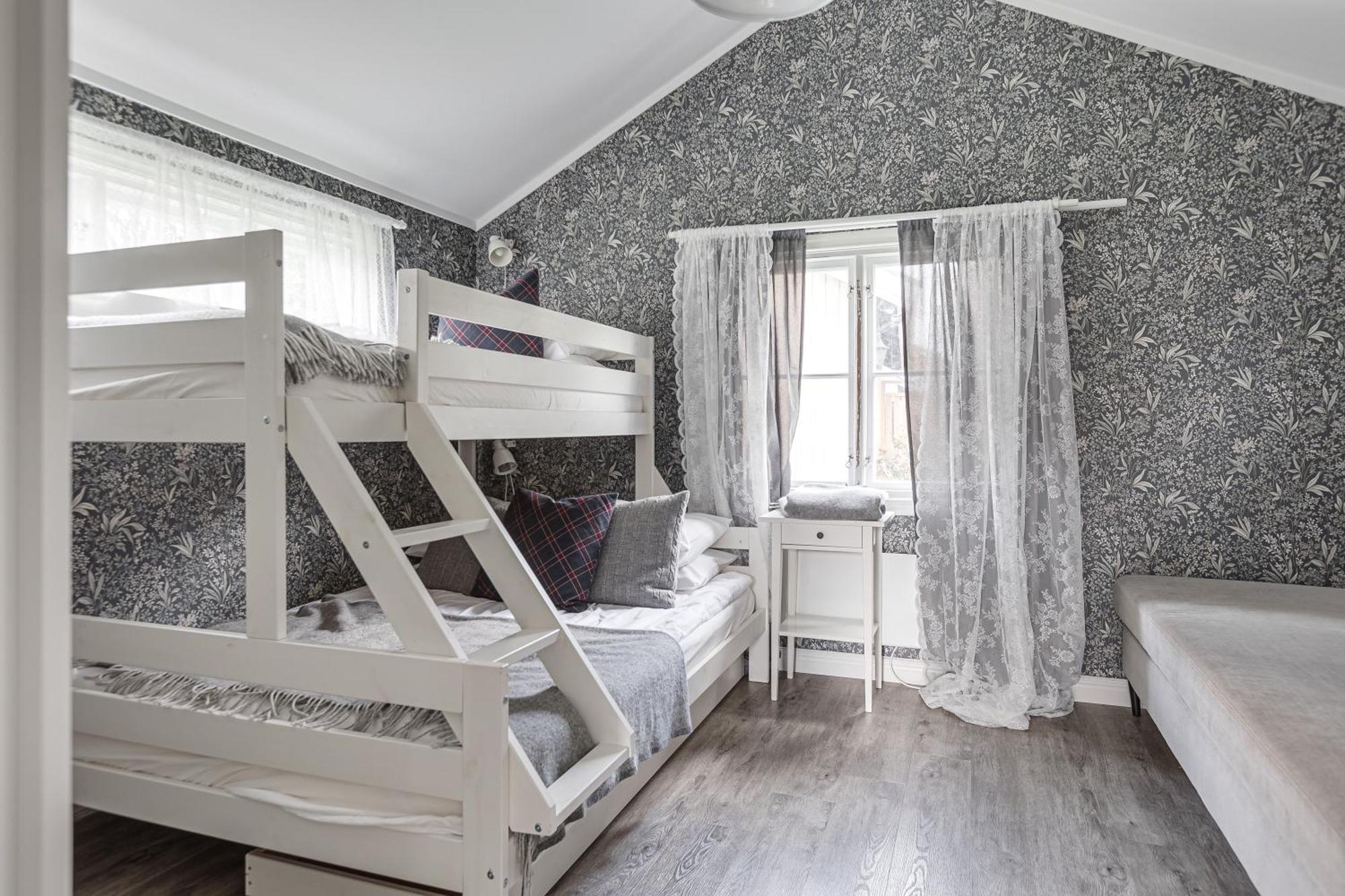 Smalandsgarden Hotel Granna Ngoại thất bức ảnh