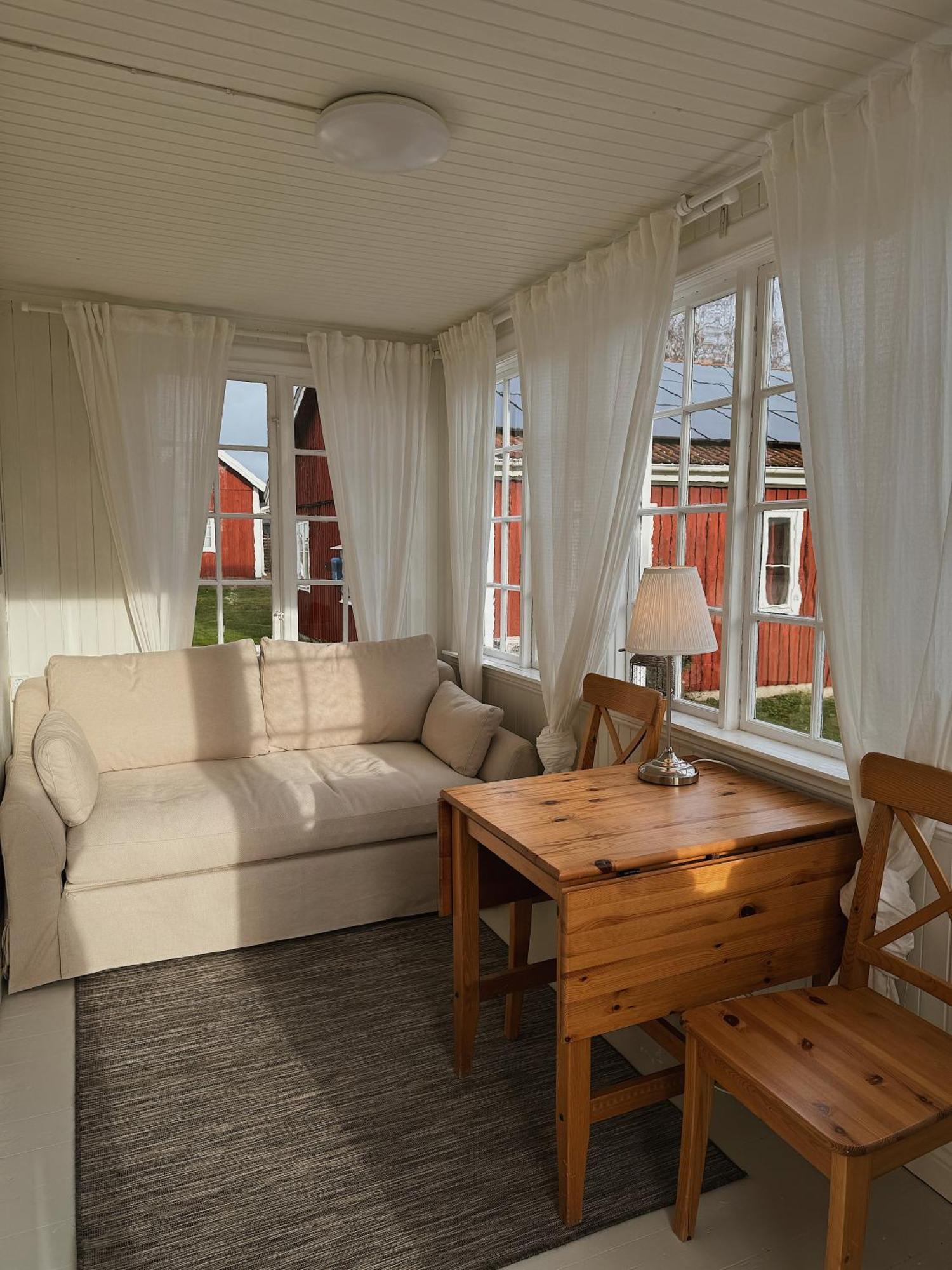 Smalandsgarden Hotel Granna Ngoại thất bức ảnh